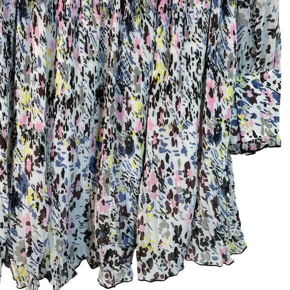 GANNI Floral Plisse Pleated Georgette Mini Dress in Ivory Floral - Picture 4 of 7